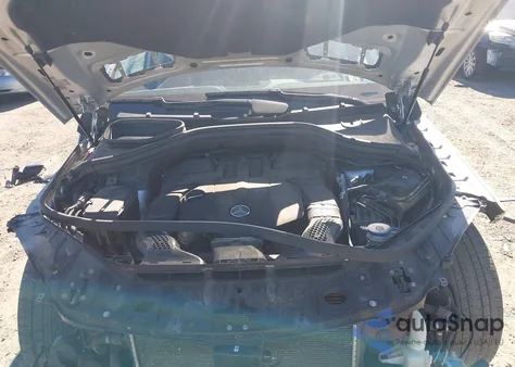 2018 Mercedes-Benz Gls 450 4Matic z USA, uszkodzony, nr VIN 4JGDF6EE1JB074262